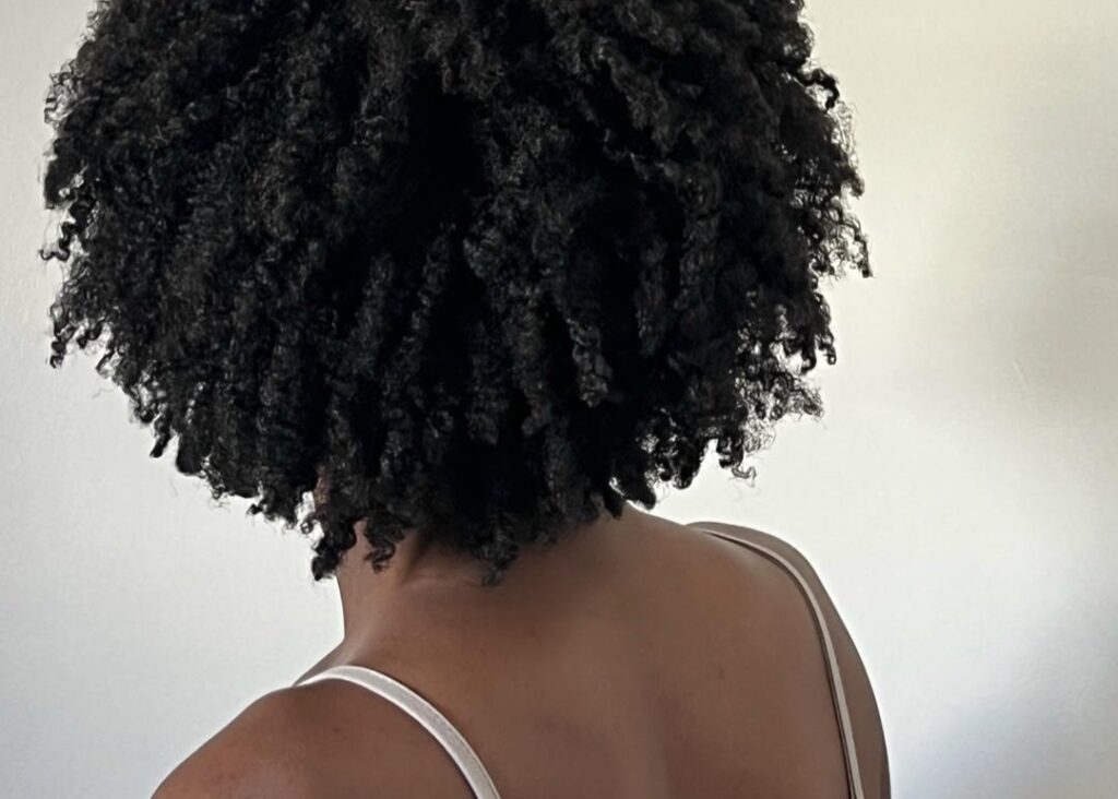 Pourquoi mes cheveux ne poussent pas ?
