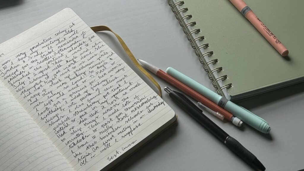 31 idées d&rsquo;écriture pour mieux se connaître en 1 mois