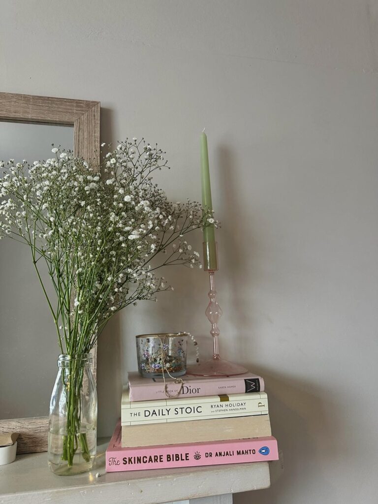 20 Hobbies Féminins pour Ajouter de la Lenteur à Ta Vie 🌿