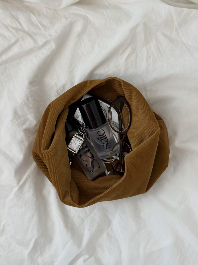 Emergency Kit : Ce que chaque « It Girl » doit avoir dans son sac de cours